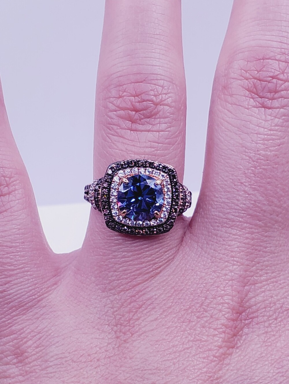 18k Rose Gold - 925 Silver Round Tanzanite, Mocha & White diamond simulants Ring - Picture 5 of 9